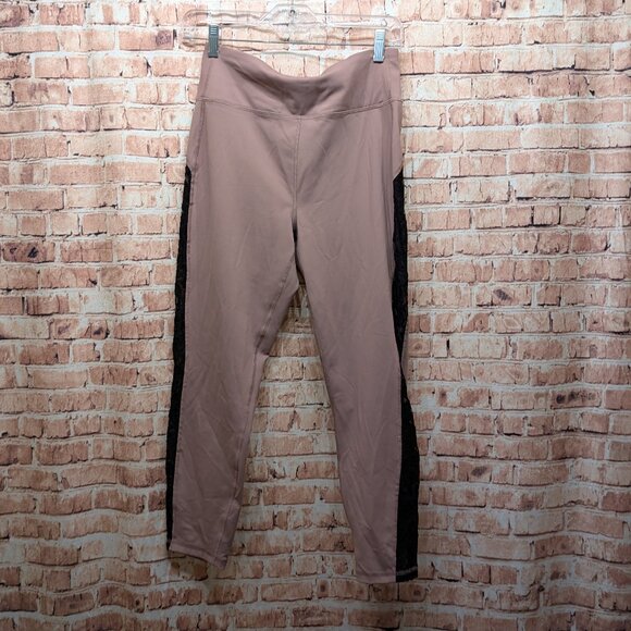 Walk Pop Pink Leggings with Black Side Panels - Picture 2 of 11